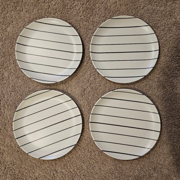Hearth and Hand Melamine Plates 10" - Picture 1 of 4